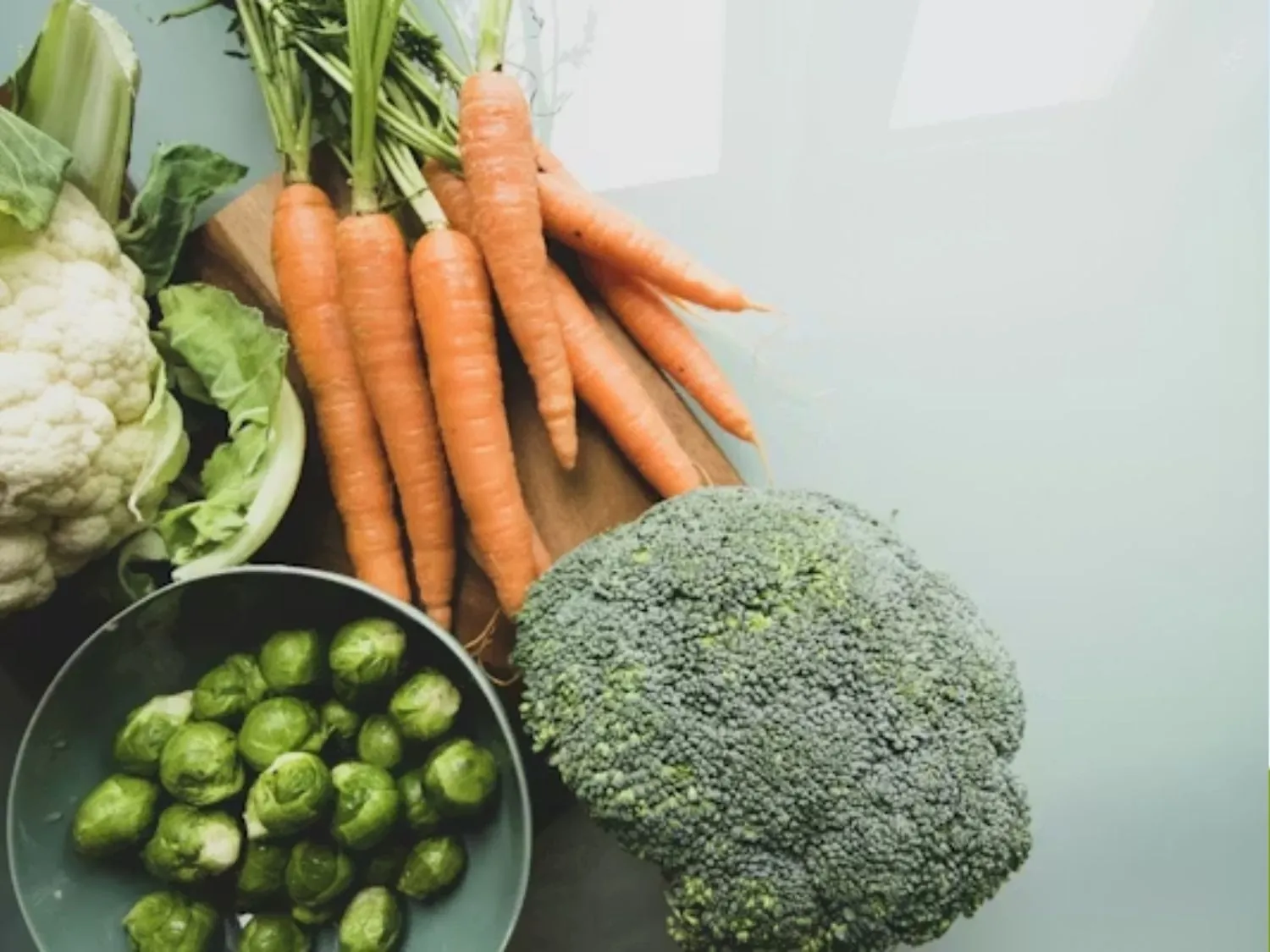 Nhóm rau củ giàu Vitamin A nên bổ sung sau hạ gò má