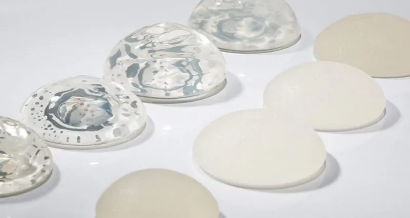 Chất lượng túi độn ngực ảnh hưởng đến chi phí nâng ngực dưới cơ ngực