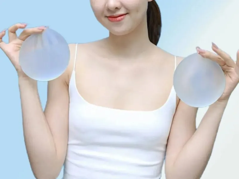 Bề mặt Nano siêu mịn của túi Motiva giúp tăng độ tương thích sinh học và giảm bao xơ tại Kangnam.