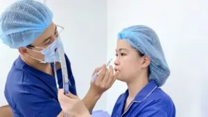 Nâng mũi có ảnh hưởng gì không? Phân tích tác động đến sức khỏe và sinh hoạt 2026