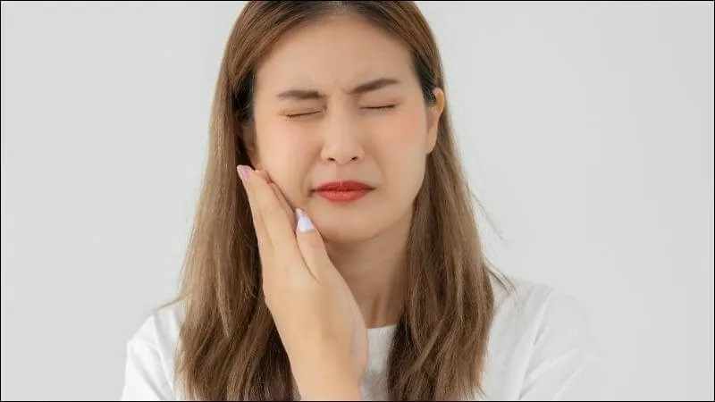 Gương mặt có thể tê bì sau phẫu thuật hàm mặt